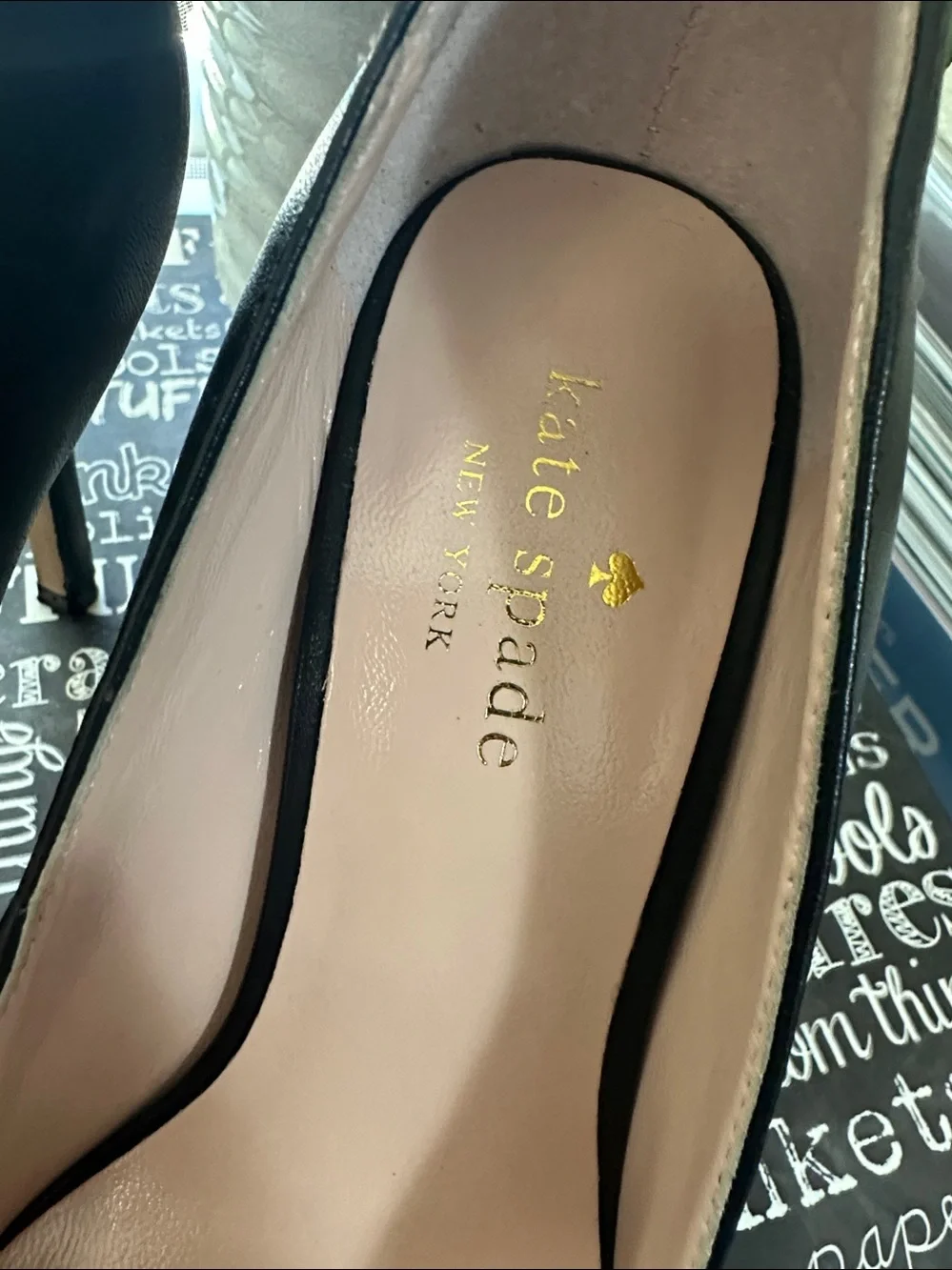Kate Spade Vivian black leather pumps size 5.5
